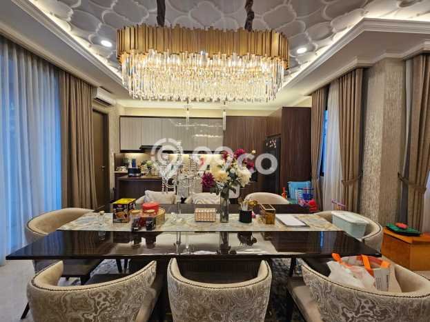 Rumah Elit Modern Siap Huni di BSD City Tangerang Rumah Elit Modern Siap Huni di BSD City Tangerang