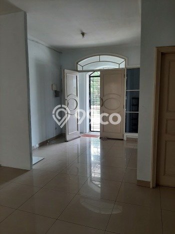 For Sale! Luxury House LT 120m2 Desain Elegan di Pantai Indah Kapuk For Sale! Luxury House LT 120m2 Desain Elegan di Pantai Indah Kapuk