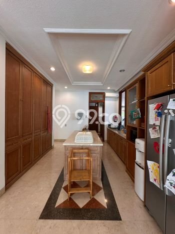 Vila di Pasar Minggu, Luas 1230m2m², Dekat ke berbagai fasilitas umum Vila di Pasar Minggu, Luas 1230m2m², Dekat ke berbagai fasilitas umum