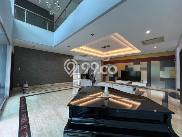 Dijual Rumah Luas Elegan Dengan View Eksklusif di Lippo Karawaci, Tangerang Dijual Rumah Luas Elegan Dengan View Eksklusif di Lippo Karawaci, Tangerang