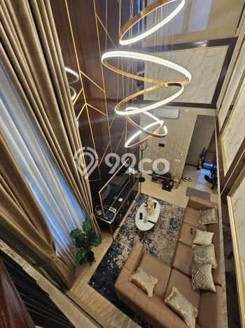 Rumah Elit Modern Siap Huni di BSD City Tangerang Rumah Elit Modern Siap Huni di BSD City Tangerang