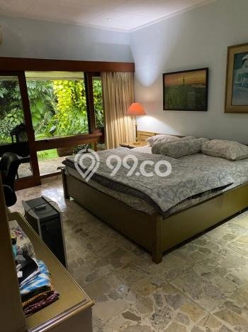 Jual Rumah Luas Elegan Dengan View Eksklusif di Mampang, Jakarta Selatan Jual Rumah Luas Elegan Dengan View Eksklusif di Mampang, Jakarta Selatan