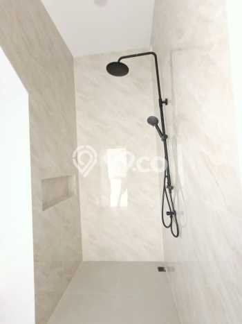 Rumah Modern 3 Kamar LT 81m2 di Lippo Karawaci Rumah Modern 3 Kamar LT 81m2 di Lippo Karawaci