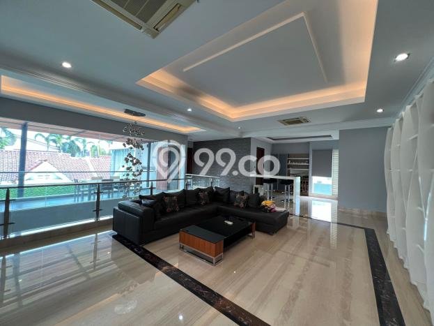 Dijual Rumah Luas Elegan Dengan View Eksklusif di Lippo Karawaci, Tangerang Dijual Rumah Luas Elegan Dengan View Eksklusif di Lippo Karawaci, Tangerang