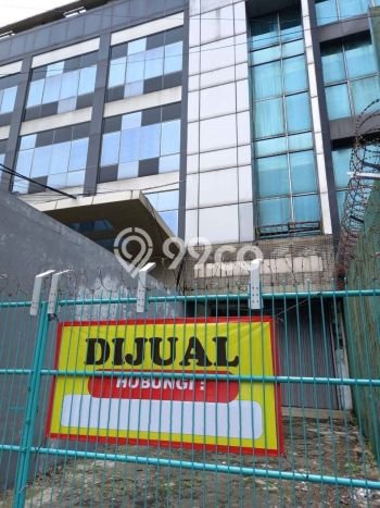Ruko Dijual di Jakarta Pusat LT 67m2 & LB 240m2 Lokasi Terbaik! Ruko Dijual di Jakarta Pusat LT 67m2 & LB 240m2 Lokasi Terbaik!