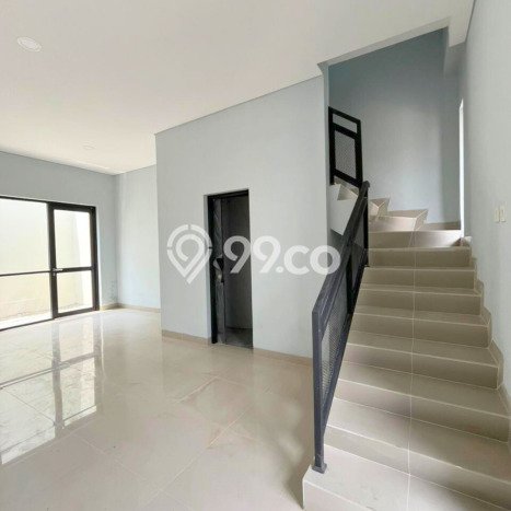 Dijual Hunian Rumah Terawat 3 Kamar di Kalideres, Jakarta Barat Dijual Hunian Rumah Terawat 3 Kamar di Kalideres, Jakarta Barat