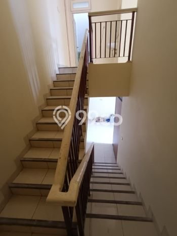 Disewakan! Rumah 5 Kamar Tidur &
4 Kamar Mandi di Kalideres, Jakarta Barat Disewakan! Rumah 5 Kamar Tidur &
4 Kamar Mandi di Kalideres, Jakarta Barat