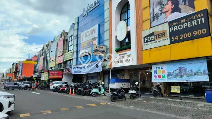 Unit Komersial Disewakan di Tangerang Area Strategis Harga Kompetitif Unit Komersial Disewakan di Tangerang Area Strategis Harga Kompetitif