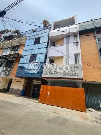Cocok Untuk Investasi! Dijual Kost di Harmoni 0 Kamar Cocok Untuk Investasi! Dijual Kost di Harmoni 0 Kamar