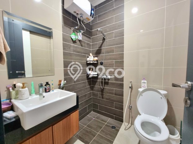 Dijual Hunian Rumah Terawat 3 Kamar di Gading Serpong, Tangerang Dijual Hunian Rumah Terawat 3 Kamar di Gading Serpong, Tangerang