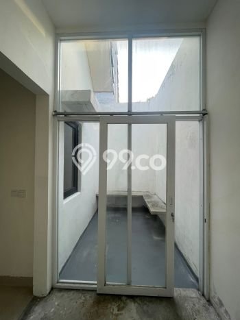 Rumah Minimalis 2 KT di BSD Taman Provence Tangerang Semi Furnished Rumah Minimalis 2 KT di BSD Taman Provence Tangerang Semi Furnished