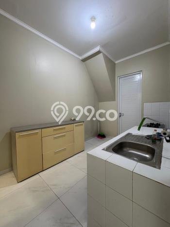 Disewakan Rumah Harga Terjangkau di BSD De Park Tangerang dengan 3 KT Disewakan Rumah Harga Terjangkau di BSD De Park Tangerang dengan 3 KT