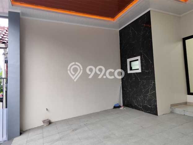 Rumah Strategis Modern Lb 140m2 di Serpong Utara, Tangerang Selatan Rumah Strategis Modern Lb 140m2 di Serpong Utara, Tangerang Selatan