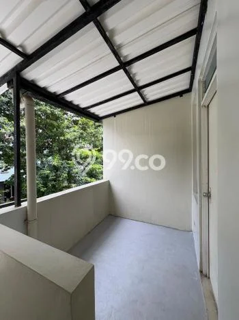 Disewakan Rumah Harga Terjangkau di BSD De Park Tangerang dengan 3 KT Disewakan Rumah Harga Terjangkau di BSD De Park Tangerang dengan 3 KT
