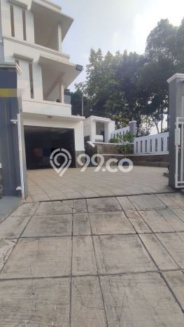 Jual Rumah Luas Megah Dengan View Eksklusif di Cibubur, Bogor Jual Rumah Luas Megah Dengan View Eksklusif di Cibubur, Bogor