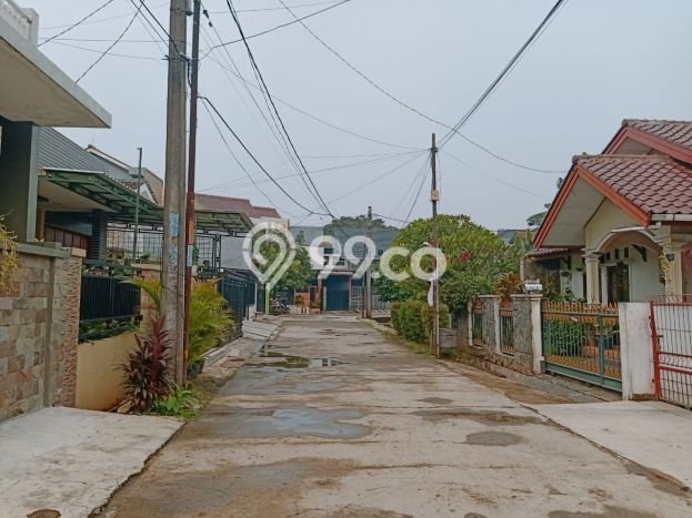 For Sale Hunian Rumah Terawat 5 KT di Jatiwaringin, Bekasi For Sale Hunian Rumah Terawat 5 KT di Jatiwaringin, Bekasi