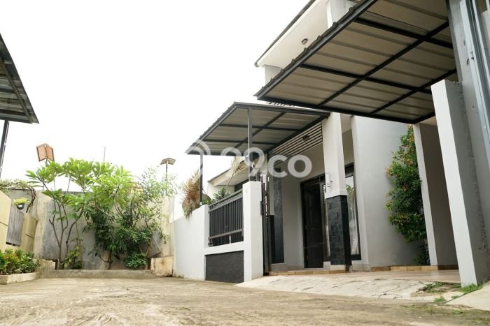 Dijual Hunian Rumah Terawat 3 Kamar di Jatiwaringin, Bekasi Dijual Hunian Rumah Terawat 3 Kamar di Jatiwaringin, Bekasi