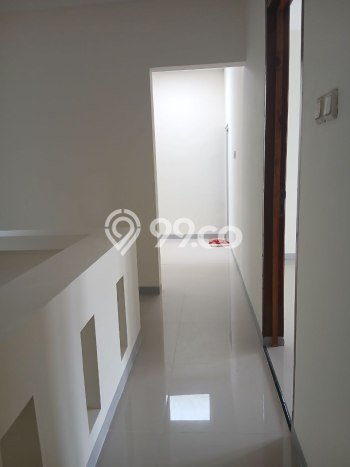 Jual Rumah Eksklusif 4 KT di Jatiwaringin, Bekasi Jual Rumah Eksklusif 4 KT di Jatiwaringin, Bekasi
