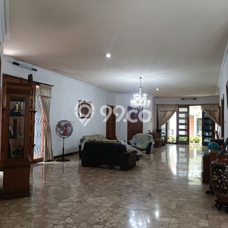 Best Deal Hunian Mewah Ideal dan Luas di Menteng, Jakarta Pusat Best Deal Hunian Mewah Ideal dan Luas di Menteng, Jakarta Pusat