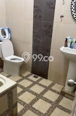 For Sale Hunian Rumah Terawat 5 KT di Jatiwaringin, Bekasi For Sale Hunian Rumah Terawat 5 KT di Jatiwaringin, Bekasi