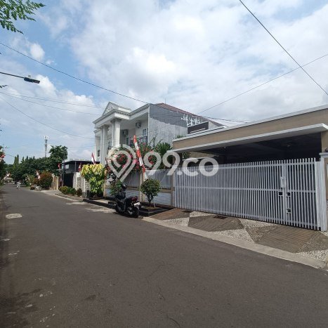 For Sale! Luxury House LT 363m2 Desain Elegan di Pulogebang For Sale! Luxury House LT 363m2 Desain Elegan di Pulogebang
