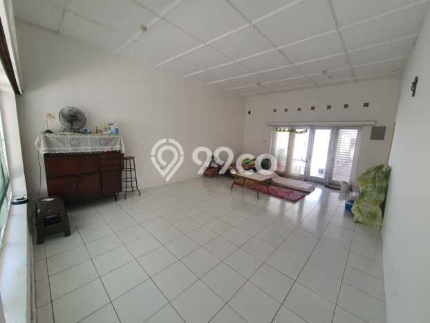 KESEMPATAN EMAS! Rumah Berkualitas di Semarang Selatan, Semarang, Luas 320m² Bangunan 160m² KESEMPATAN EMAS! Rumah Berkualitas di Semarang Selatan, Semarang, Luas 320m² Bangunan 160m²