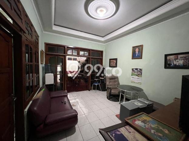 Hunian Mewah Dijual LT 320m2 di Semarang Tengah, Semarang Hunian Mewah Dijual LT 320m2 di Semarang Tengah, Semarang