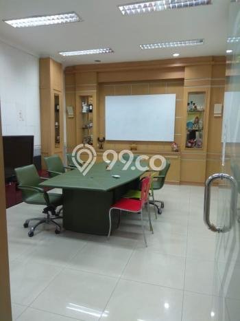 Ruko Dijual di Prime Area Jakarta Barat Luas 120m2 Ruko Dijual di Prime Area Jakarta Barat Luas 120m2