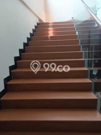Dijual Rumah Premium dengan Fasilitas Sekitar Lengkap di Jebres, Solo Dijual Rumah Premium dengan Fasilitas Sekitar Lengkap di Jebres, Solo