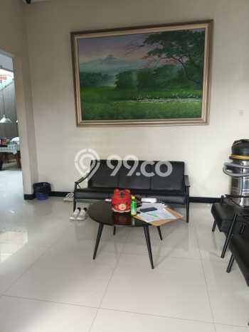 Dijual Rumah Premium dengan Fasilitas Sekitar Lengkap di Jebres, Solo Dijual Rumah Premium dengan Fasilitas Sekitar Lengkap di Jebres, Solo