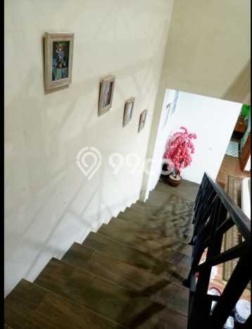 Dijual Rumah 4 Kamar Lokasi Strategis Nyaman dan Strategis di Jajar Dijual Rumah 4 Kamar Lokasi Strategis Nyaman dan Strategis di Jajar