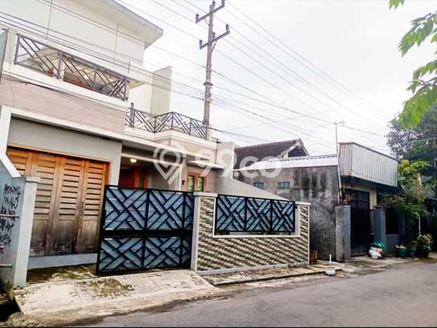 Dijual Rumah 4 Kamar Lokasi Strategis Nyaman dan Strategis di Jajar Dijual Rumah 4 Kamar Lokasi Strategis Nyaman dan Strategis di Jajar