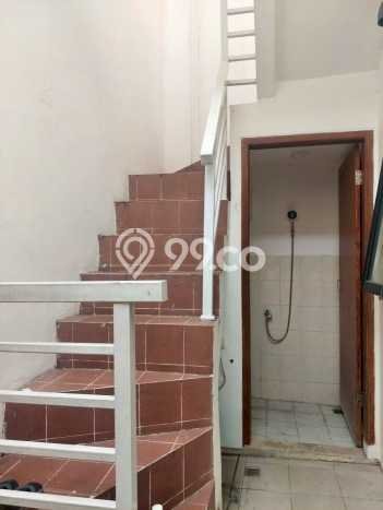 Jual Rumah Bagus Siap Huni LB 100m2 di Colomadu, Karanganyar Jual Rumah Bagus Siap Huni LB 100m2 di Colomadu, Karanganyar