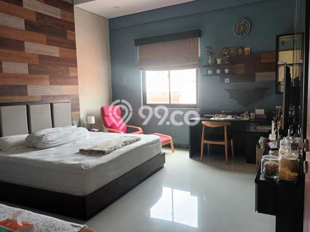 Dijual Rumah Premium dengan Fasilitas Sekitar Lengkap di Jebres, Solo Dijual Rumah Premium dengan Fasilitas Sekitar Lengkap di Jebres, Solo