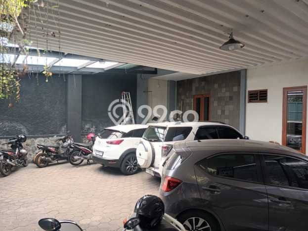 Dijual Rumah Premium dengan Fasilitas Sekitar Lengkap di Jebres, Solo Dijual Rumah Premium dengan Fasilitas Sekitar Lengkap di Jebres, Solo