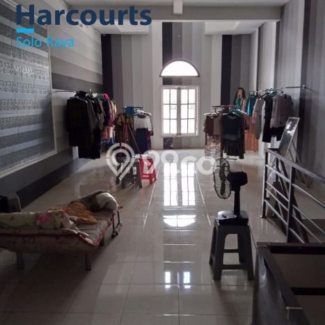 Ruko Dijual di Jebres Solo dengan LB 240m2 Ruko Dijual di Jebres Solo dengan LB 240m2