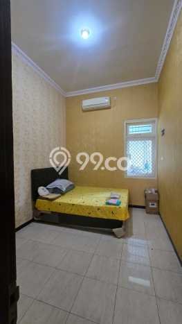Rumah Kost untuk Dijual di Jebres dengan 21 KT, 20 KM, Luas 650m2 Rumah Kost untuk Dijual di Jebres dengan 21 KT, 20 KM, Luas 650m2