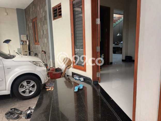 Dijual Rumah Premium dengan Fasilitas Sekitar Lengkap di Jebres, Solo Dijual Rumah Premium dengan Fasilitas Sekitar Lengkap di Jebres, Solo