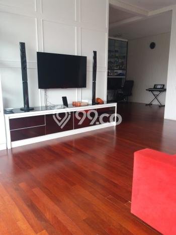 Rumah Elit Modern Tanpa Renovasi di Bintaro Jakarta Selatan Rumah Elit Modern Tanpa Renovasi di Bintaro Jakarta Selatan