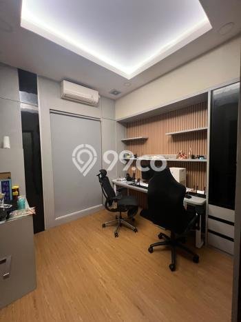 Rumah Mewah Dijual LT 120m2 di BSD, Tangerang Selatan Rumah Mewah Dijual LT 120m2 di BSD, Tangerang Selatan