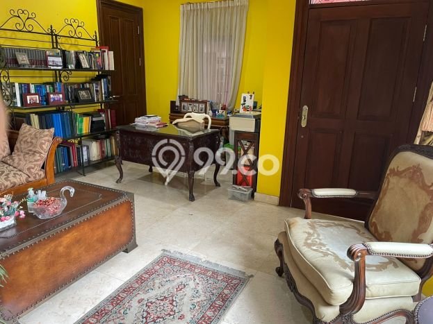 Hunian Mewah Dijual LT 460m2 di Ciputat, Tangerang Selatan Hunian Mewah Dijual LT 460m2 di Ciputat, Tangerang Selatan