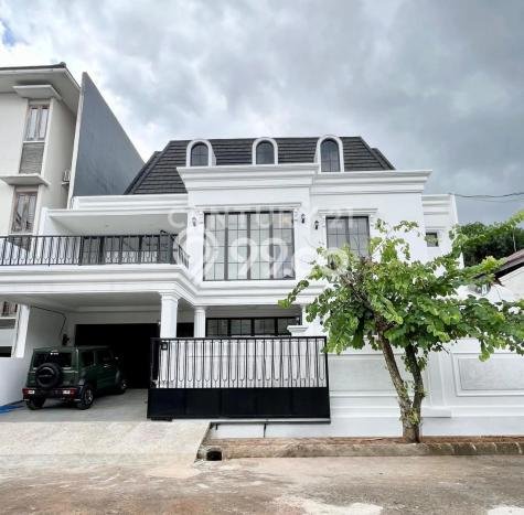 Rumah Luxury Modern Tanpa Renovasi di Bintaro Tangerang Selatan Rumah Luxury Modern Tanpa Renovasi di Bintaro Tangerang Selatan