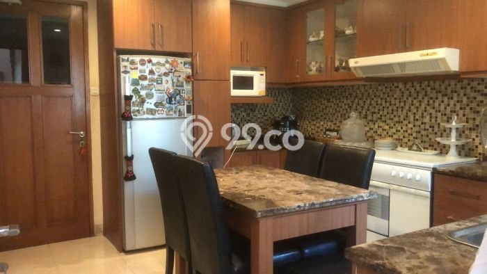 Rumah Luxury Modern Siap Huni di Bintaro Jakarta Selatan Rumah Luxury Modern Siap Huni di Bintaro Jakarta Selatan