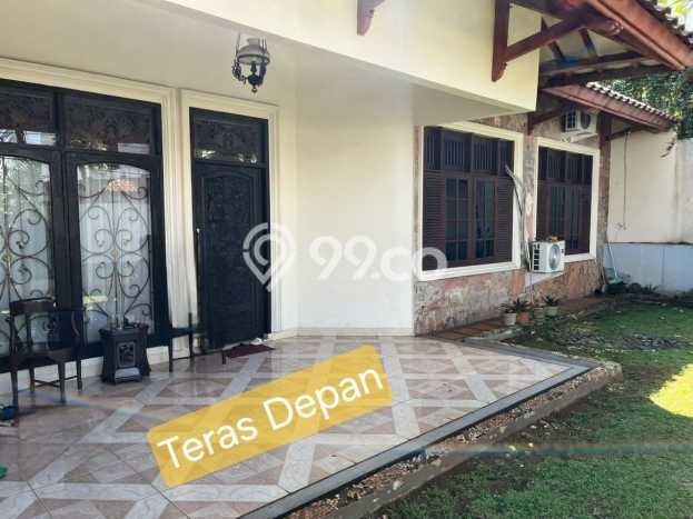 Hunian Elit LB 320m2 Siap Pakai Desain Elegan di Bintaro, Tangerang Selatan Hunian Elit LB 320m2 Siap Pakai Desain Elegan di Bintaro, Tangerang Selatan