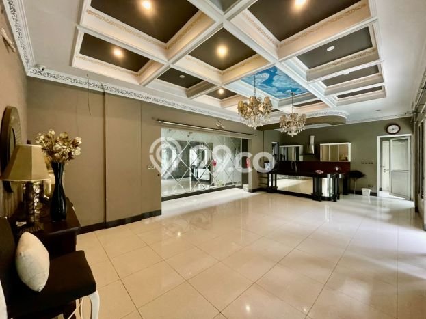 Dijual Rumah Premium dengan Fasilitas Sekitar Komplit di Kebayoran Baru, Jakarta Selatan Dijual Rumah Premium dengan Fasilitas Sekitar Komplit di Kebayoran Baru, Jakarta Selatan