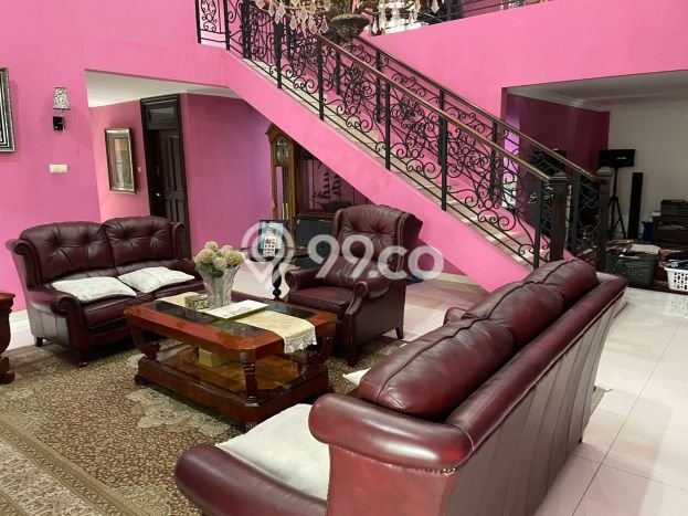 Hunian Mewah Dijual LT 460m2 di Ciputat, Tangerang Selatan Hunian Mewah Dijual LT 460m2 di Ciputat, Tangerang Selatan