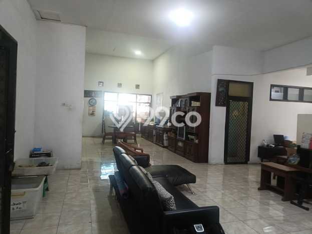 Siap Huni Hunian Elit 4 Kamar di Tenggilis Mejoyo Dekat ke Mana Pun Siap Huni Hunian Elit 4 Kamar di Tenggilis Mejoyo Dekat ke Mana Pun