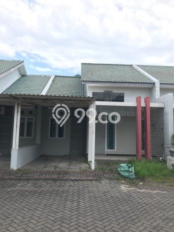 Hunian Cantik Minimalis Lb 90m2 di Rungkut, Surabaya Hunian Cantik Minimalis Lb 90m2 di Rungkut, Surabaya