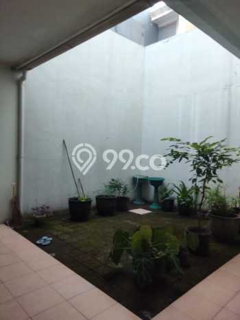 Jual Rumah Eksklusif 4 KT di Kota Wisata, Bogor Jual Rumah Eksklusif 4 KT di Kota Wisata, Bogor