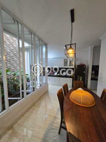 Dijual Rumah Mewah Megah Dengan View Eksklusif di Legenda Wisata, Bogor Dijual Rumah Mewah Megah Dengan View Eksklusif di Legenda Wisata, Bogor